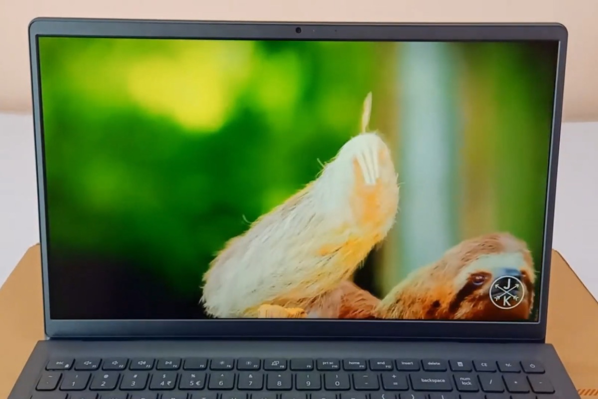 Thay màn hình laptop Dell Inspiron 15 inch 3525 Thay màn hình laptop Dell Inspiron 15 inch 3525