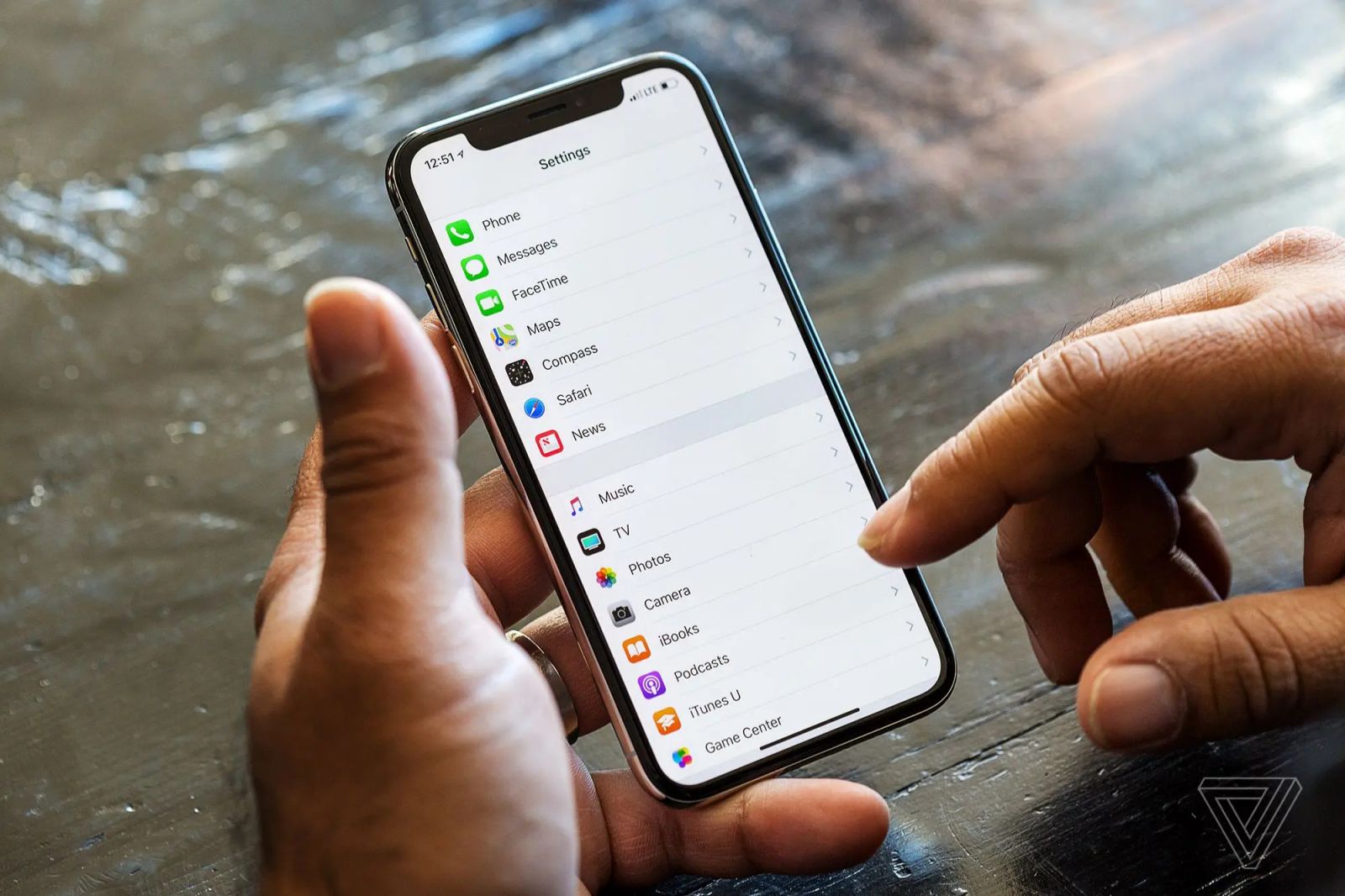 Miếng dán cường lực iPhone 13 Pro Max TOP Full