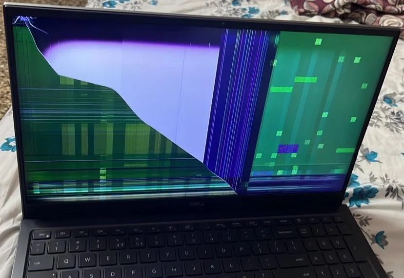 Thay màn hình laptop Dell XPS 15 inch 9510