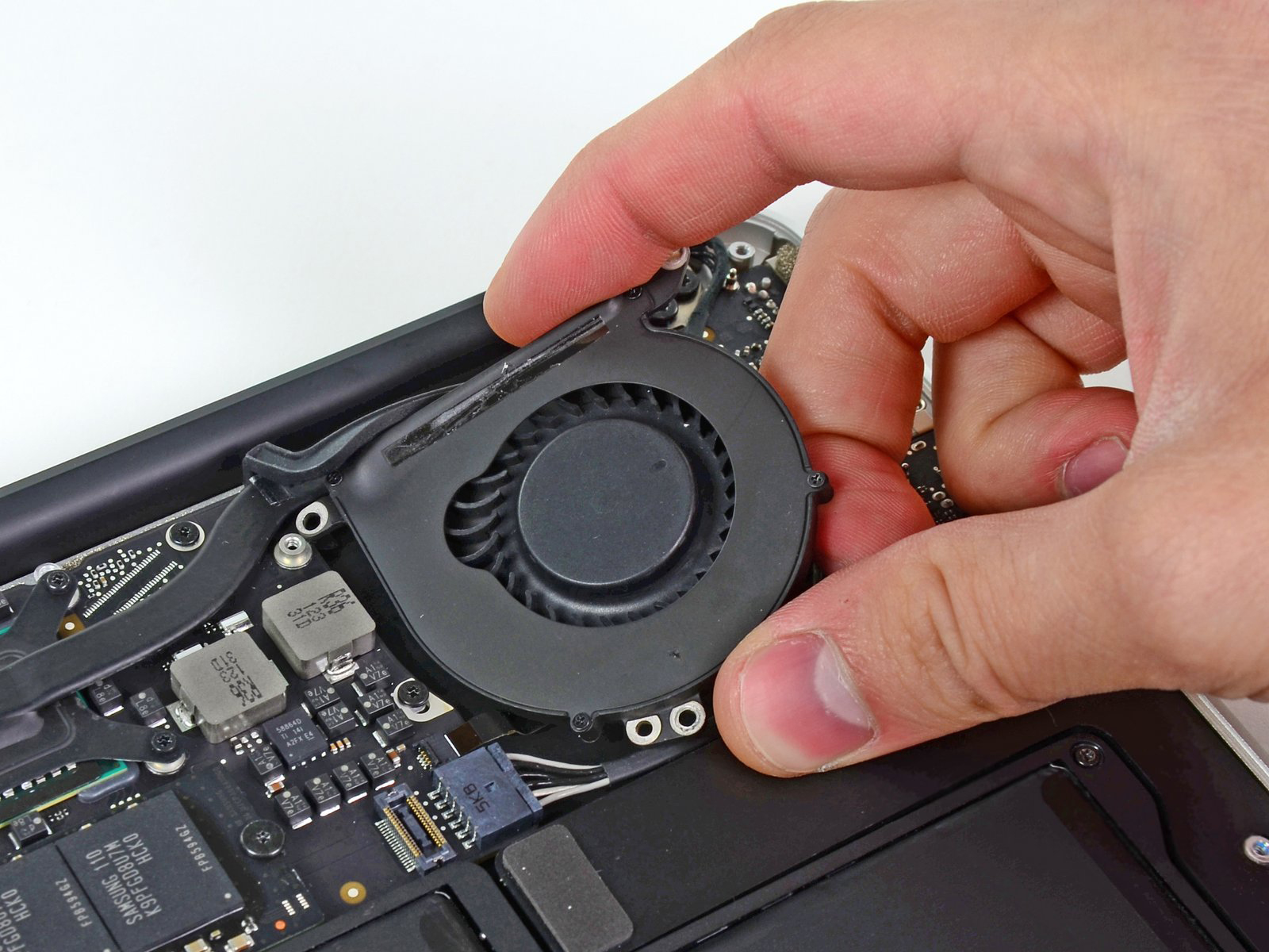 Thay màn hình laptop Dell Inspiron 3448 - 5