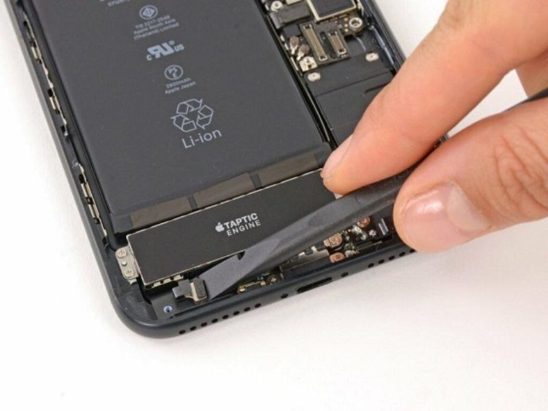 Thay cáp sạc iPhone 14 Pro Max chính hãng REXON
