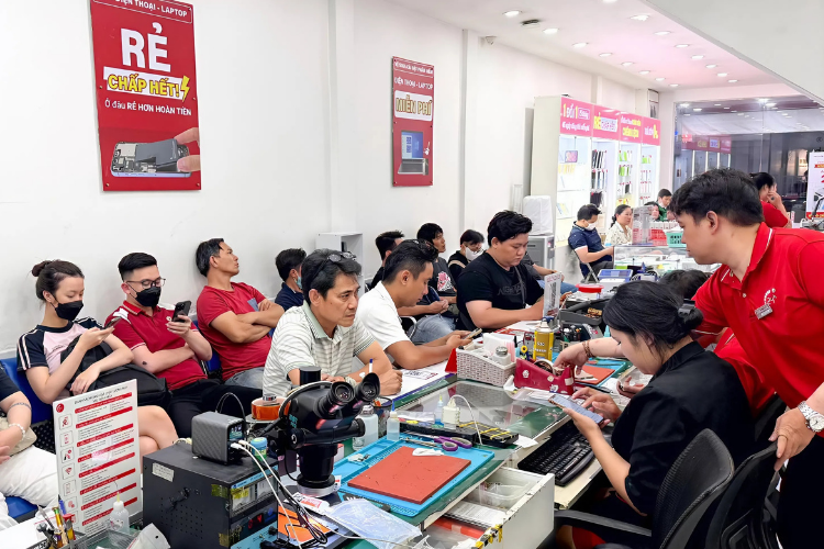 Thay loa trong iPhone 12 chính hãng REXON 12 Thay loa trong iPhone 12 chính hãng REXON 12