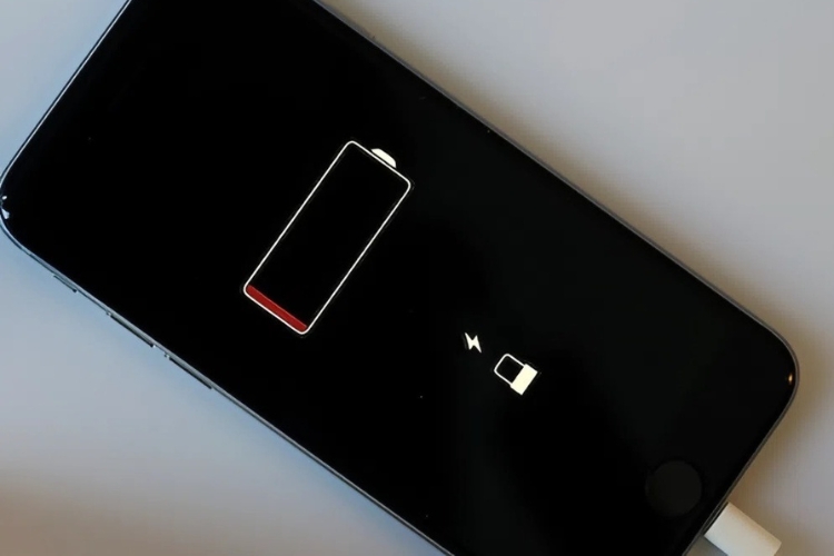 Thay cáp sạc iPhone 11 chính hãng REXON 11