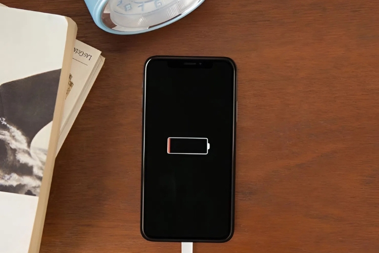 Thay cáp sạc iPhone 11 chính hãng REXON 6 Thay cáp sạc iPhone 11 chính hãng REXON 6