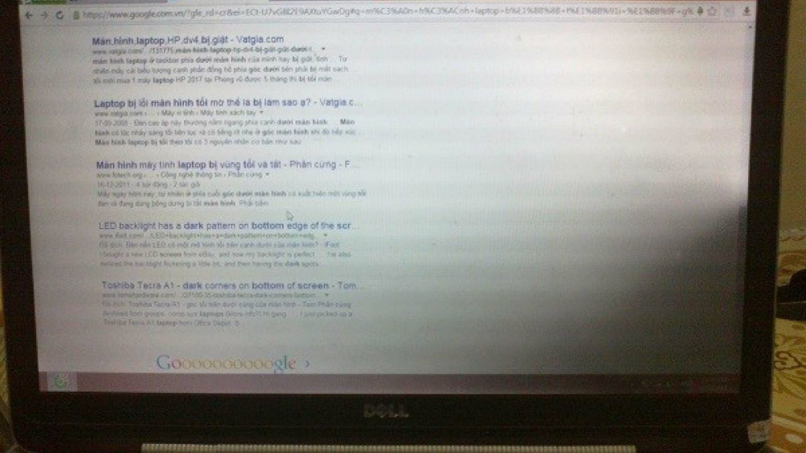 màn hình laptop bị mất vùng hiển thị