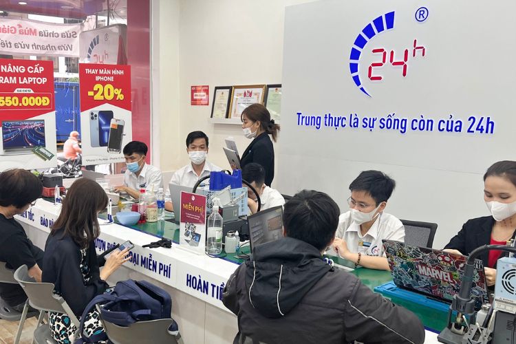 thay kính lưng iphone 11 pro max