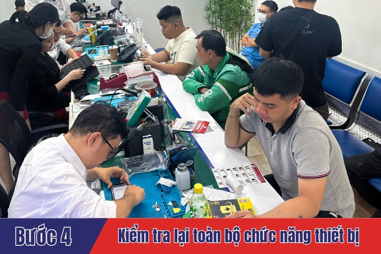 Nhân viên Kiểm tra lại toàn bộ chức năng thiết bị