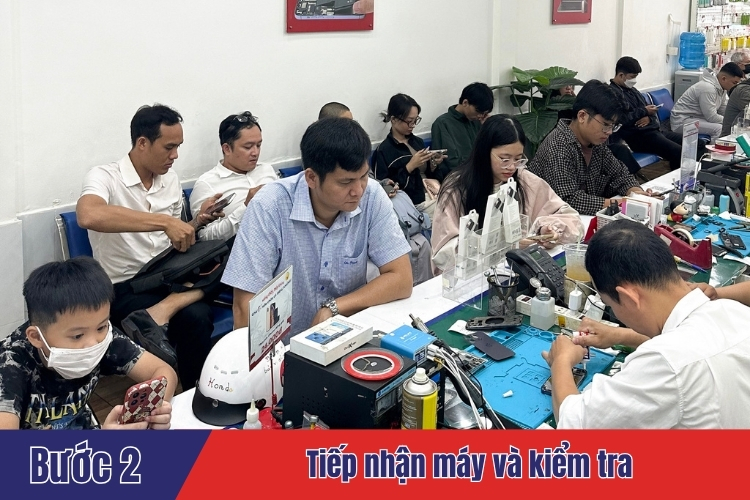 Tư vấn và báo giá thay mặt kính iphone 15 plus