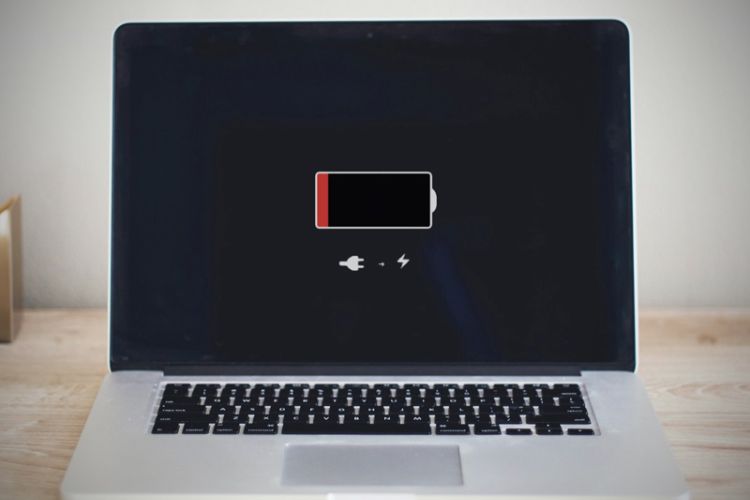 Dấu hiệu cần thay pin MacBook Pro 15 inch A1707, A1820 (2016, 2017) 