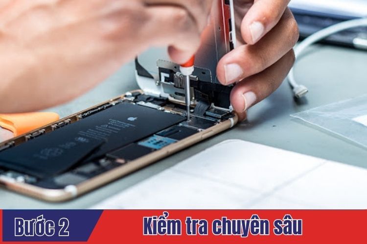 Kiểm tra chuyên sâu trình trạng iPhone 12 cần thay kính lưng