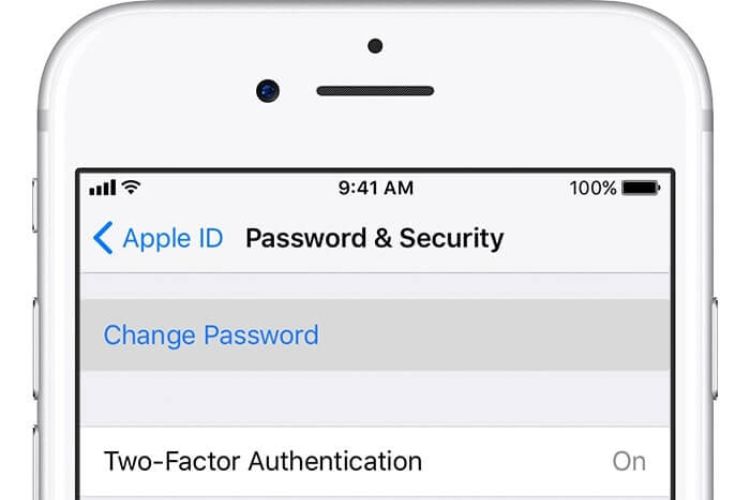 Bạn nên sử dụng Face ID hoặc Touch ID với mật khẩu để nâng cao tính bảo mật cho thiết bị