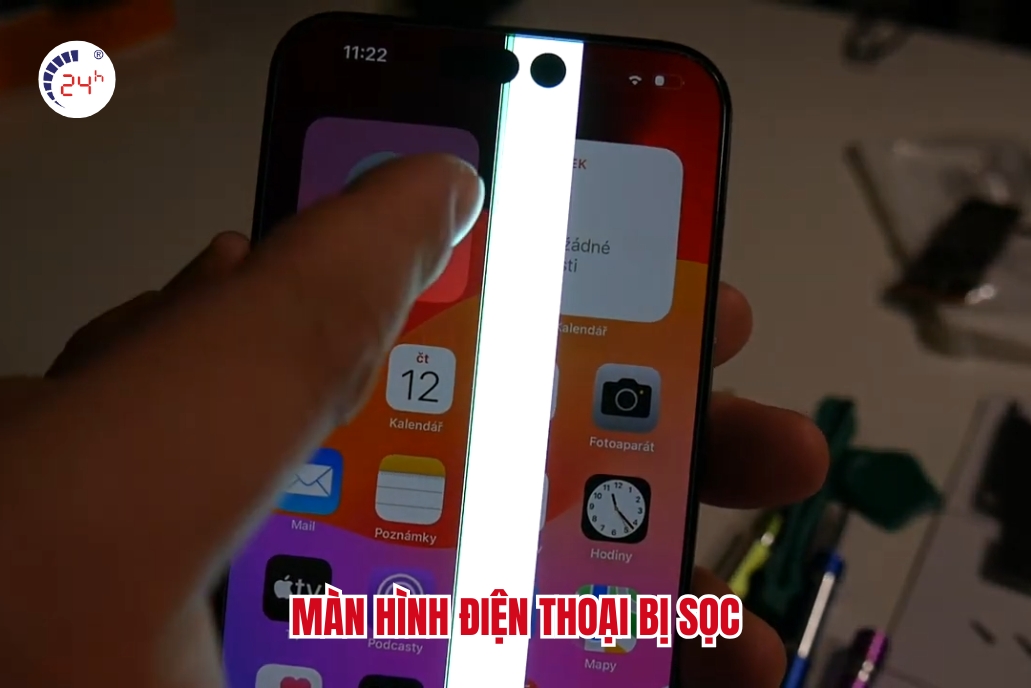 Màn hình điện thoại bị sọc