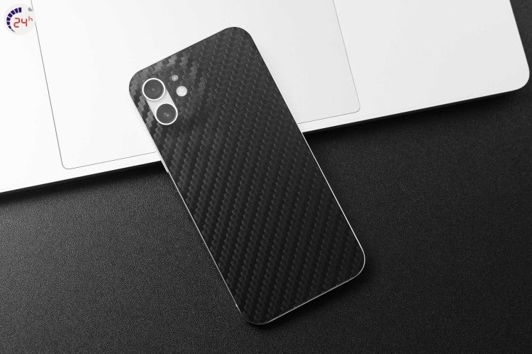Miếng dán Carbon mang đến vẻ ngoài thể thao và bảo vệ chống trầy xước