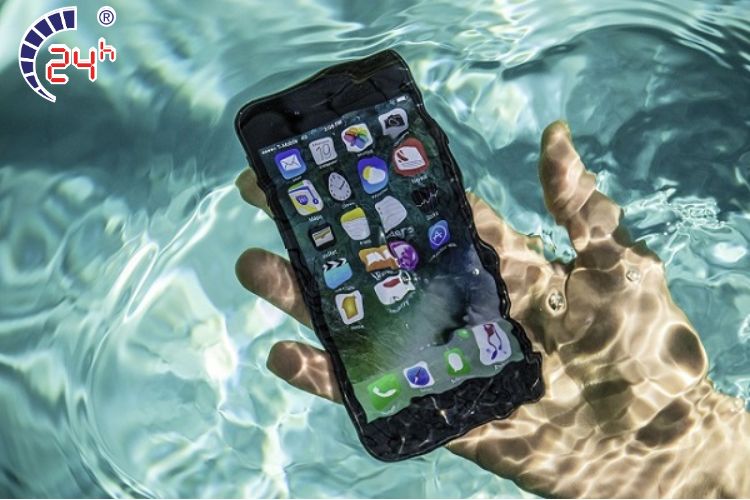 iphone bị vô nước gây thiệt hại gì