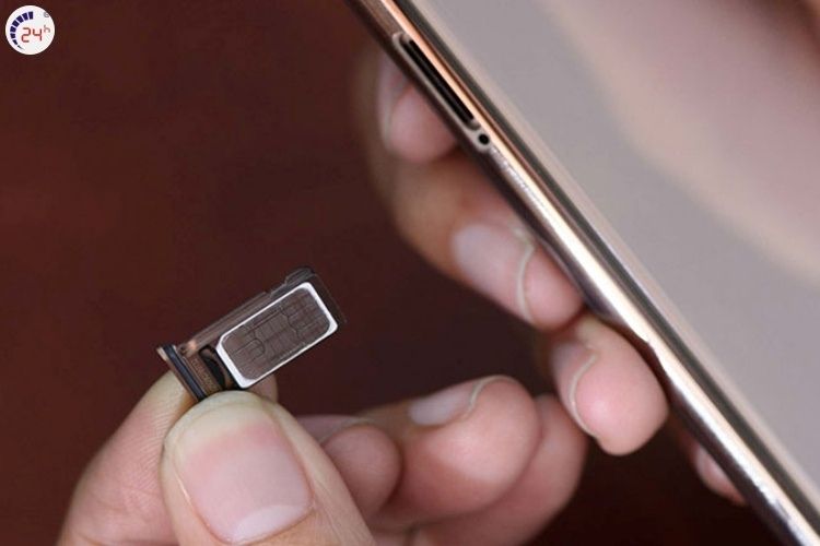 Kiểm tra IMEI trên khay SIM và vỏ máy xem có trùng thông tin hay không