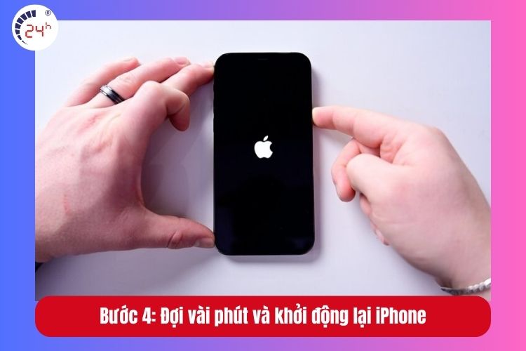 Bước 4: Đợi vài phút cho cổng sạc khô hoặc sạch hoàn toàn trước khi khởi động lại