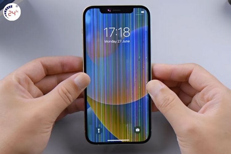 Màn hình iPhone bị sọc