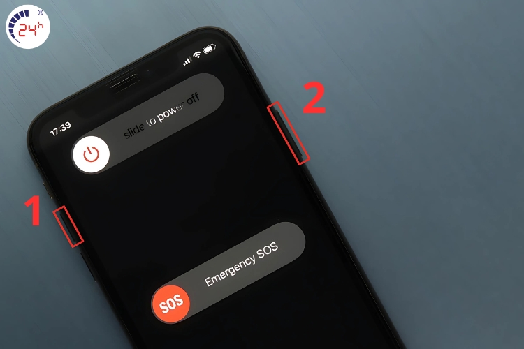 Khởi động lại iPhone