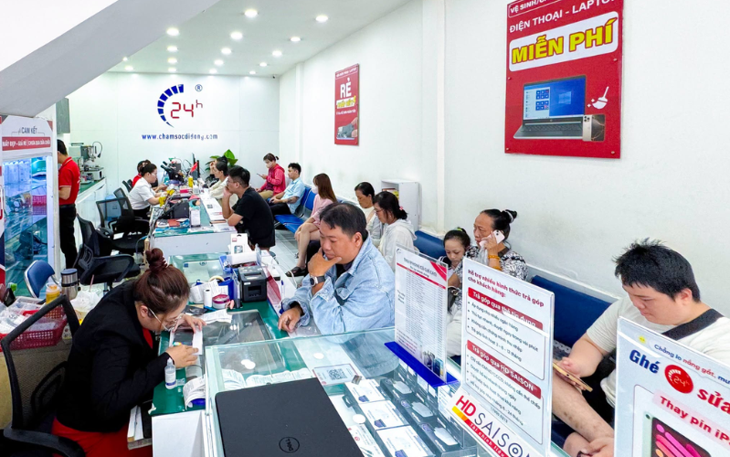 pin-dien-thoai-bi-phong-co-sao-khong-15
