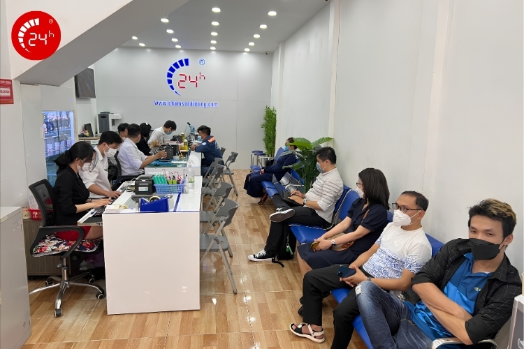 Thay pin EU tại Bệnh viện Điện thoại, Laptop 24h