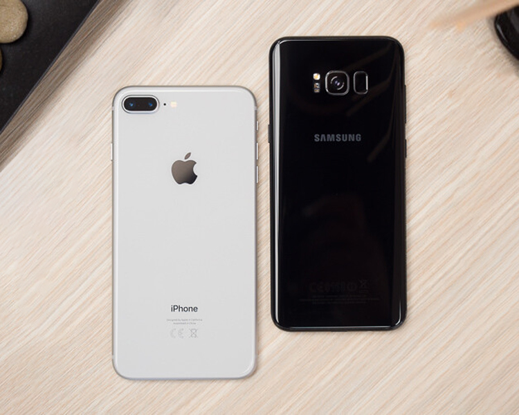So sánh S8+ và iPhone 7 Plus về thiết kế