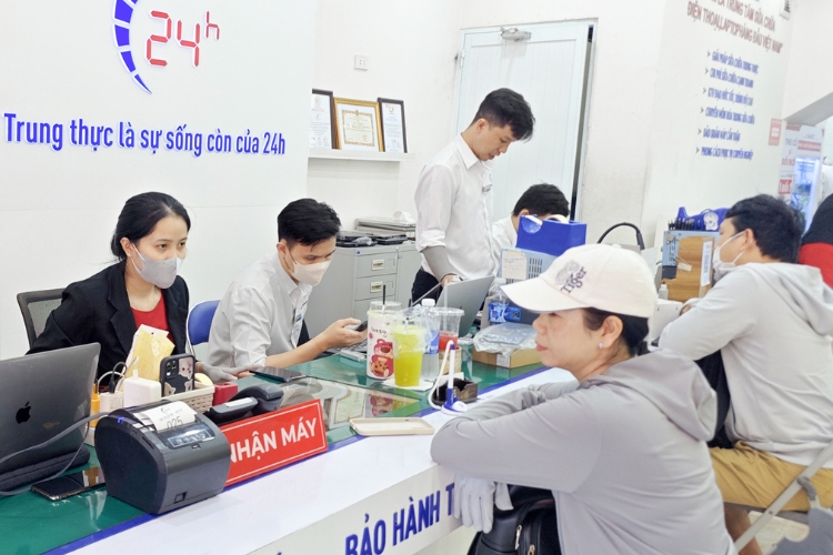 iếp nhận thiết bị và kiểm tra tình trạng ban đầu