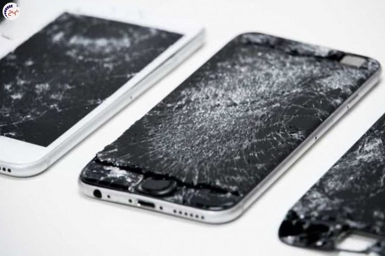 Màn hình điện thoại bị vỡ nứt, hư hỏng