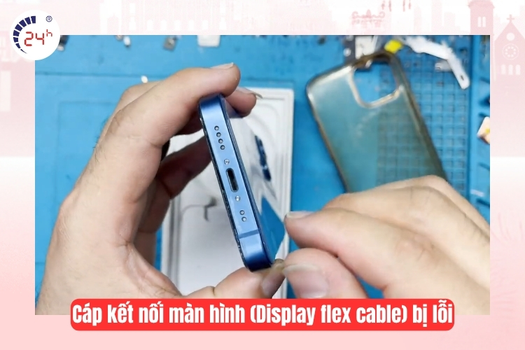 Dấu hiệu nhận biết cần thay màn hình iPhone 13 Mini cần thay mới