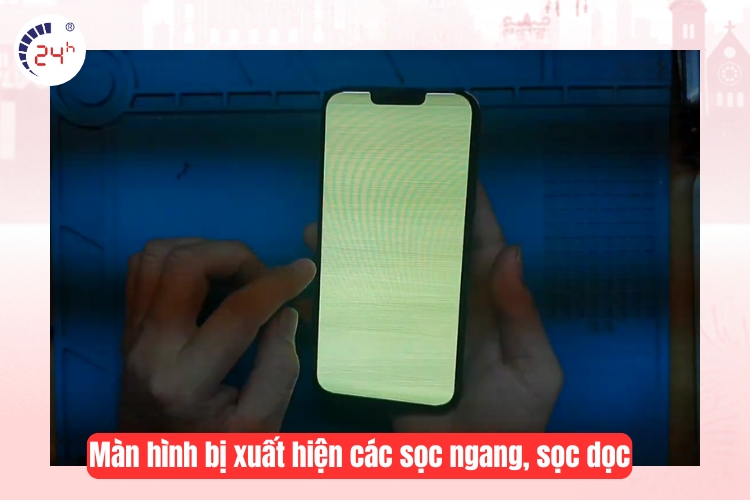 Màn hình iPhone 13 bị xuất hiện các sọc ngang