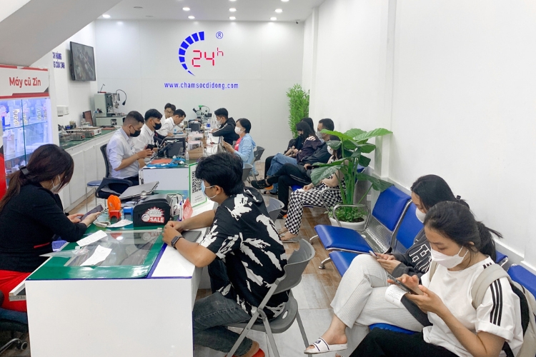 Địa chỉ thay màn hình iPhone 16 chính hãng, uy tín nhất TP.HCM?