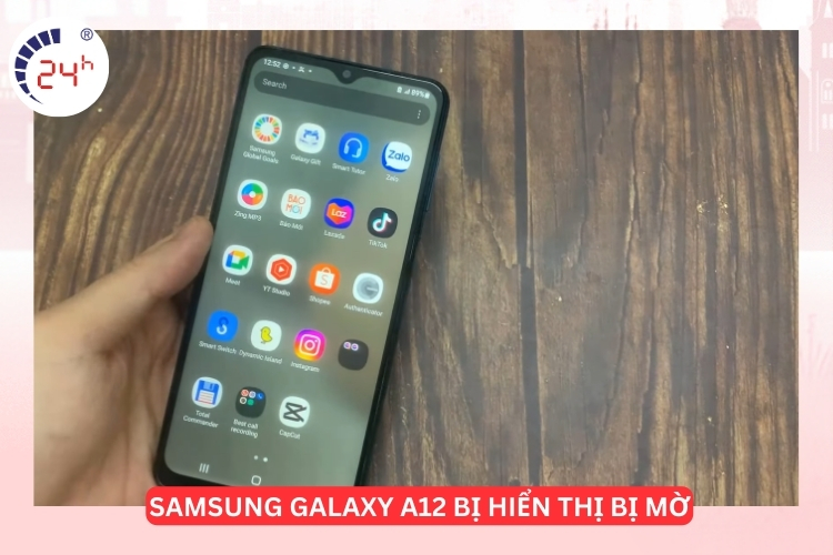 màn hình samsung galaxy a12 bị mờ