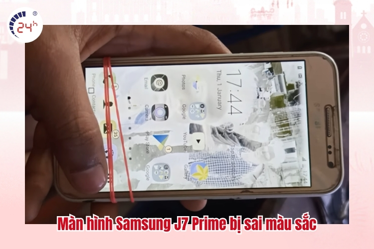 Màn hình Samsung J7 Prime bị sai màu sắc