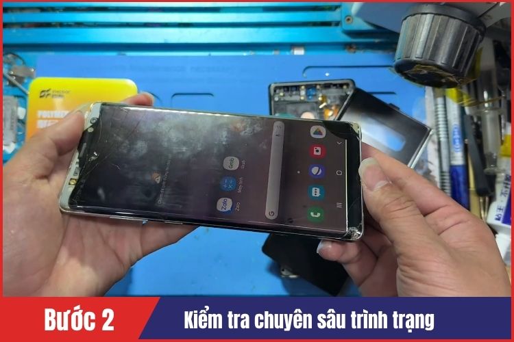 Kiểm tra chuyên sâu tình trạng màn hình Samsung Note 8