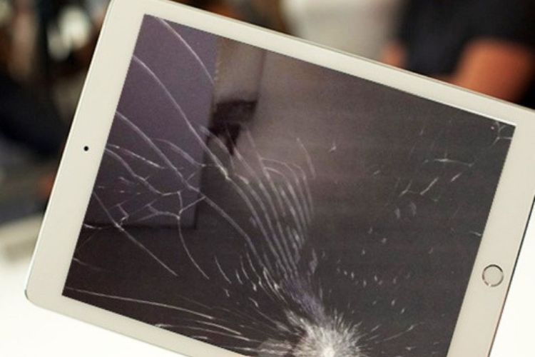 Mặt kinh iPad Pro bị vỡ sẽ làm mất thẩm mỹ cho máy