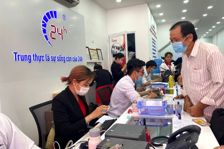 địa chỉ thay pin samsung chính hãng