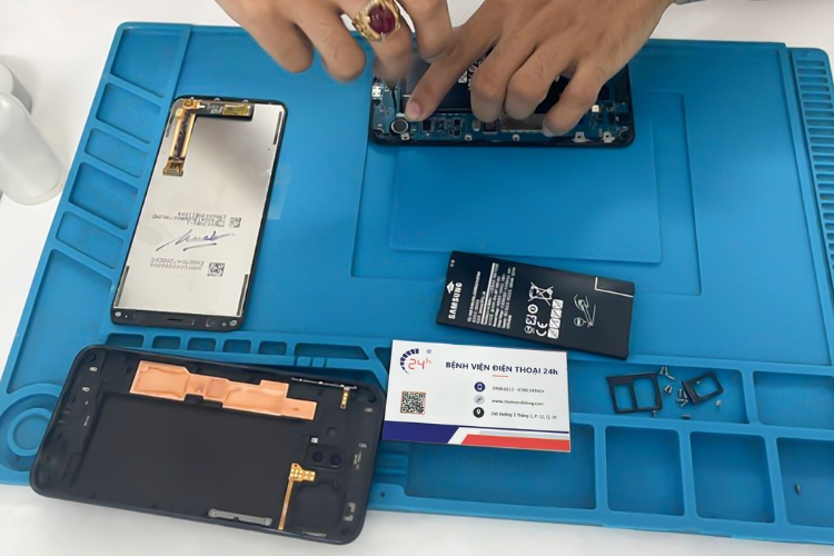 thay pin samsung s22 uy tín lấy ngay