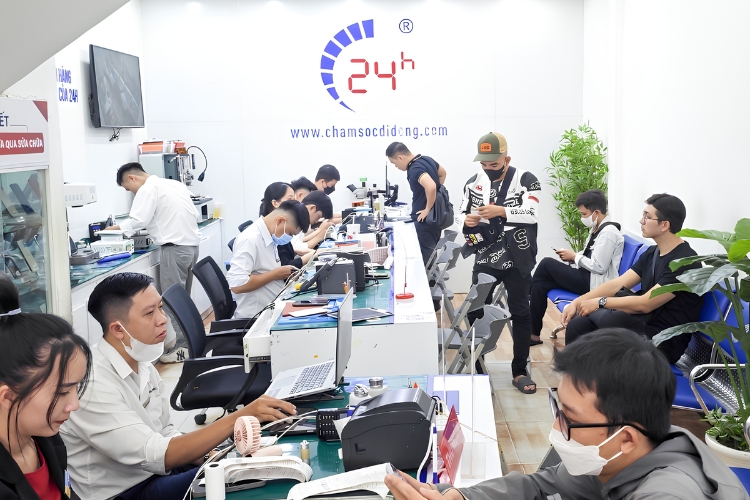 thay pin iphone uy tín tại Bệnh Viện Điện Thoại, Laptop 24h
