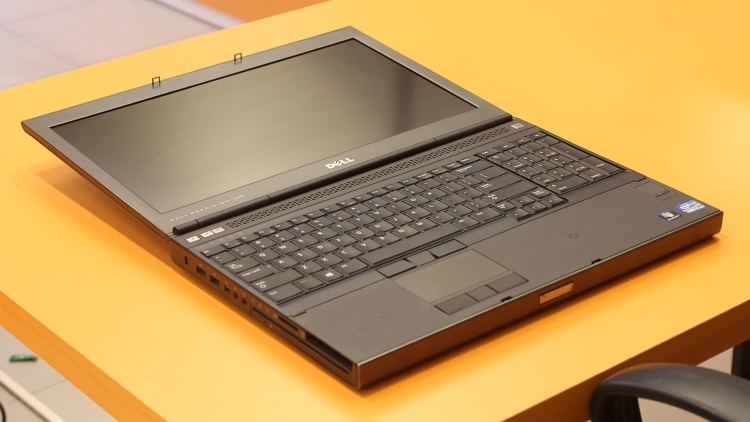 Laptop Dell Precision M4700 là dòng laptop có độ bền cao và hiệu năng ổn định