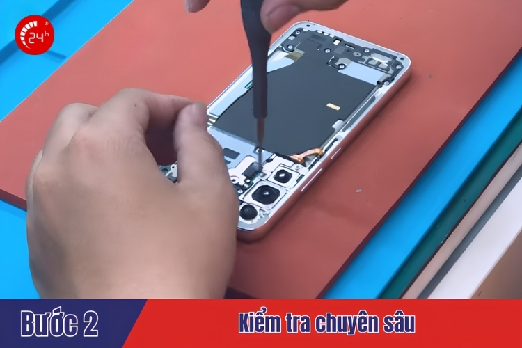 kiểm tra điện thoại samsung galaxy s22
