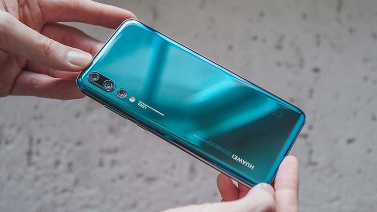 Thay màn hình mặt kính cảm ứng Huawei P20 Pro chính hãng, uy tín, giá rẻ nhất tại Hà Nội và TPHCM