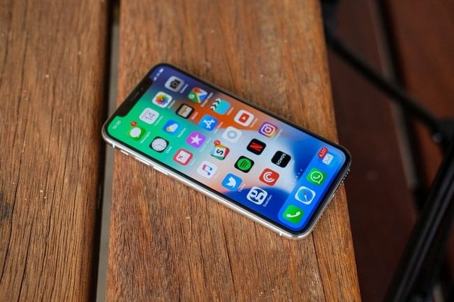 Apple có thể sẽ khó bán iPhone mới hơn sau khi ra mắt iOS 12 hình 2