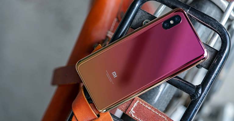 Trung tâm nào có dịch vụ thay pin Xiaomi Mi 8 Pro tốt nhất Việt Nam?