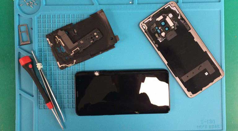 Samsung Galaxy S9 bị vỡ màn hình