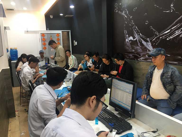 sửa chữa tại Bệnh viện điện thoại 24h
