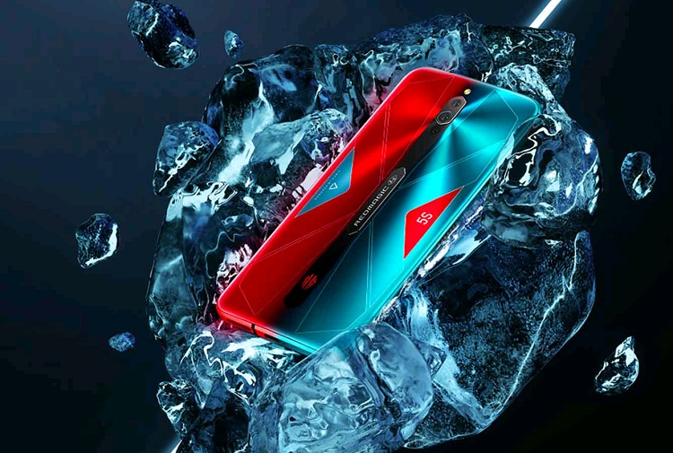 Smartphone Nubia Red Magic 5S được trang bị màn hình có tần số quét là 144HZ