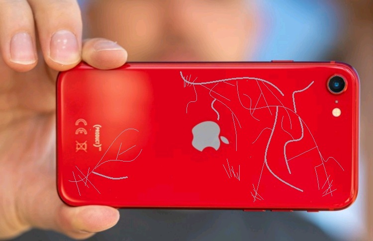 Mặt vỏ iPhone SE 2020 có thể bị hỏng sau sự cố va đập