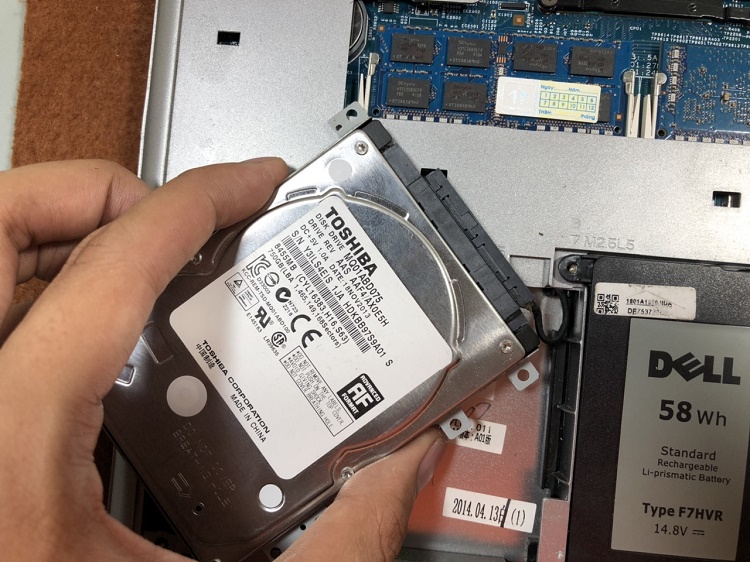 thay HDD laptop Dell Vostro 5568