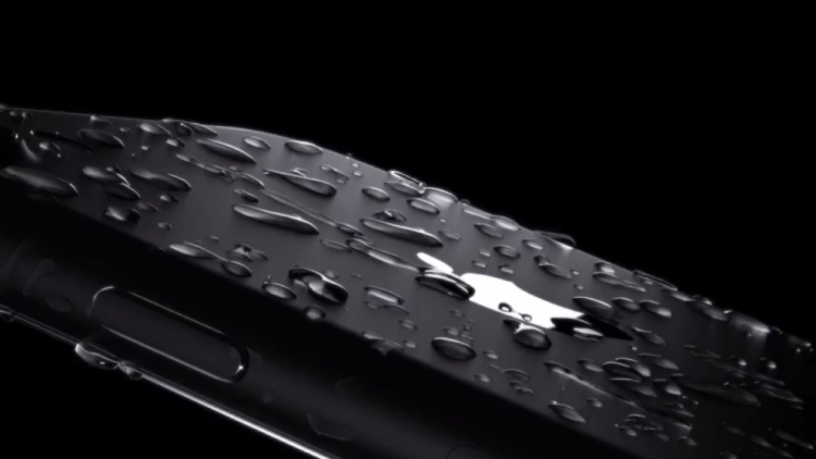 thay pin iphone 7 co mat chong nuoc khong